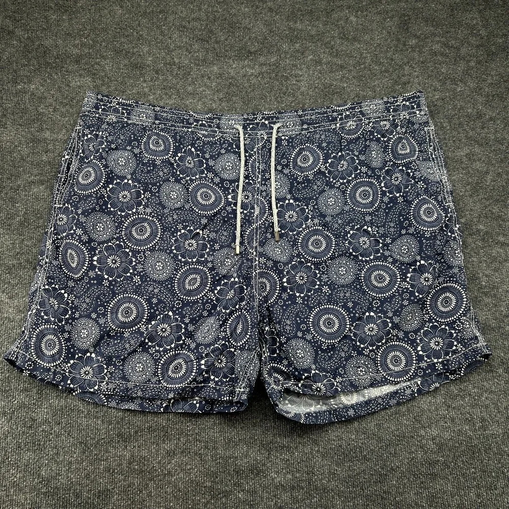 Vilebrequin Men's Swim Trunks Colorful Size 6XL Blue Geometric ***FLAWS***